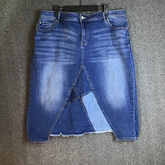 Dresses & Skirts - Denim Skirt Sz 18‎ Patchwork Distressed